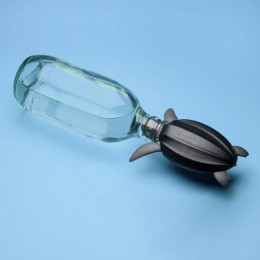 Tapón de botella y abridor SAVE TURTLE BOTTLE STOPPER-OPENER